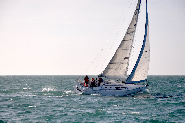 Sun Fast 37 de TML Voile sous génois - TML Voile
